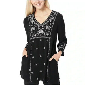 Susan Graver Embroidered Crinkled Gauze V-Neck Tunic in Black Choose Size large